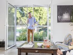 Insektenschutz an Balkontür