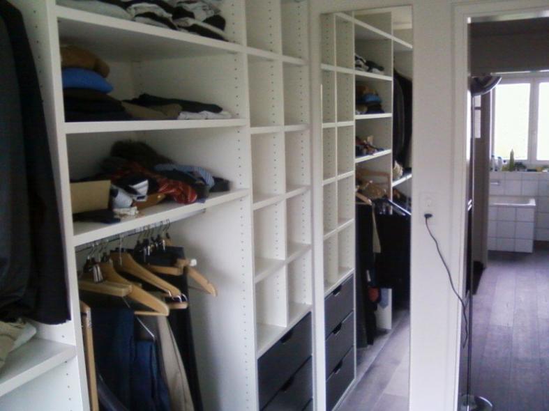 Kleiderschrank in weiß